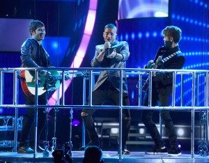 LAS VEGAS, NV - NOVEMBER 19: Singer Maluma (Center) performs onstage during the 16th Latin GRAMMY Awards at the MGM Grand Garden Arena on November 19, 2015 in Las Vegas, Nevada. Frazer Harrison/Getty Images for LARAS/AFP