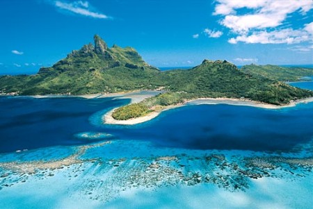 Estas 9 islas montañosas situadas en el Pacífico Sur, garantizan una estancia memorable gozando con su atractivo clima, en especial entre los meses de mayo a octubre.