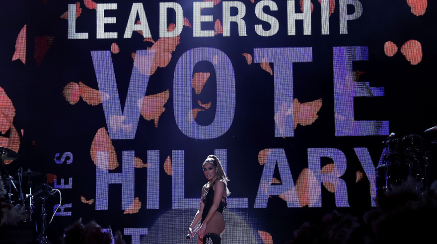 MIAMI, FL - OCTOBER 29: Singer Jennifer Lopez performs during a Get Out The Vote concert for Democratic presidential nominee former Secretary of State Hillary Clinton on October 29, 2016 in Miami, Florida. With less than two weeks to go until election day, Hillary Clinton attended a concert with Jennifer Lopez and Marc Anthony. Justin Sullivan/Getty Images/AFP == FOR NEWSPAPERS, INTERNET, TELCOS & TELEVISION USE ONLY ==