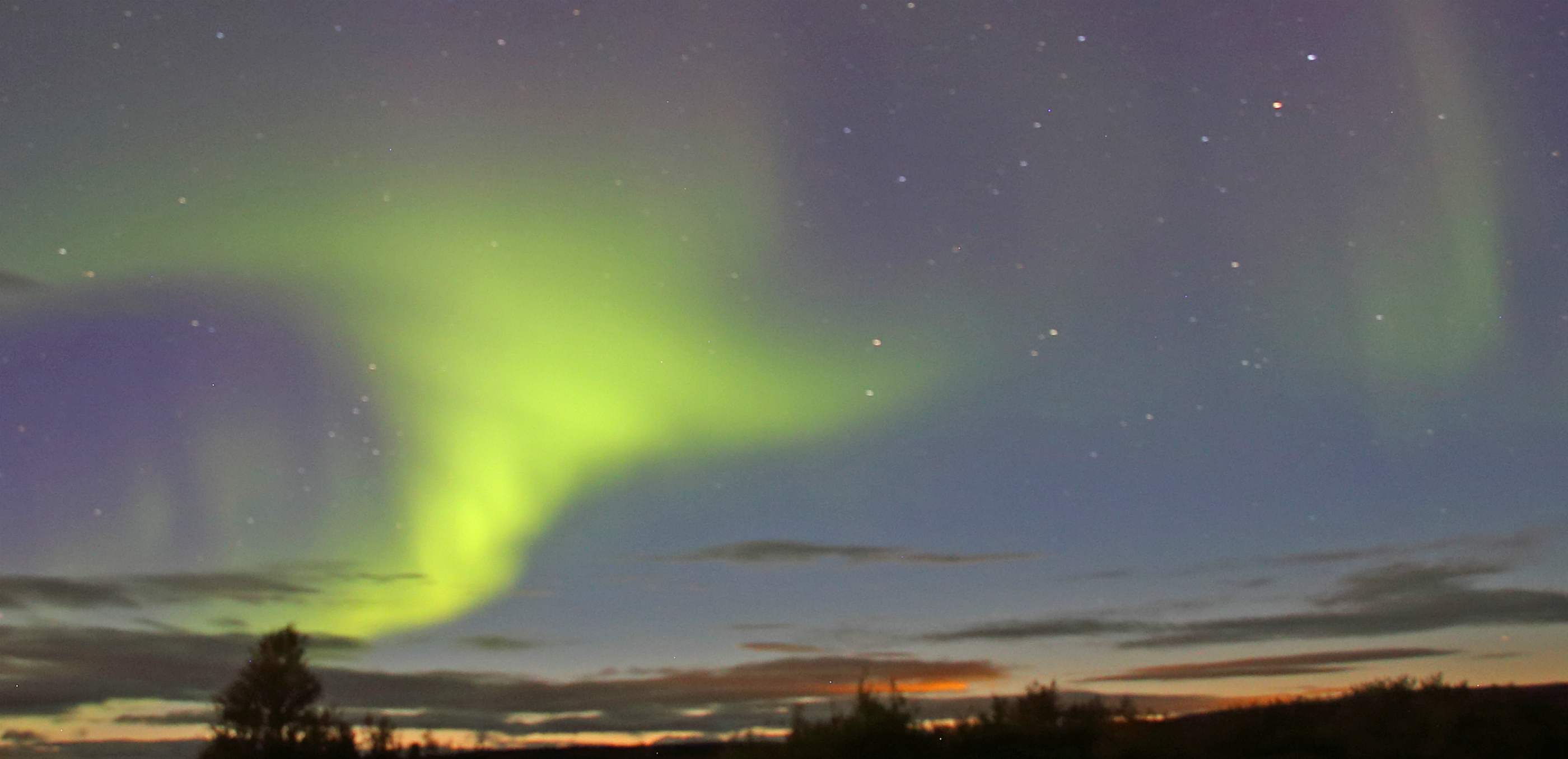 tra bella toma de una aurora boreal sobre Islandia. Foto: Diego Sobrino