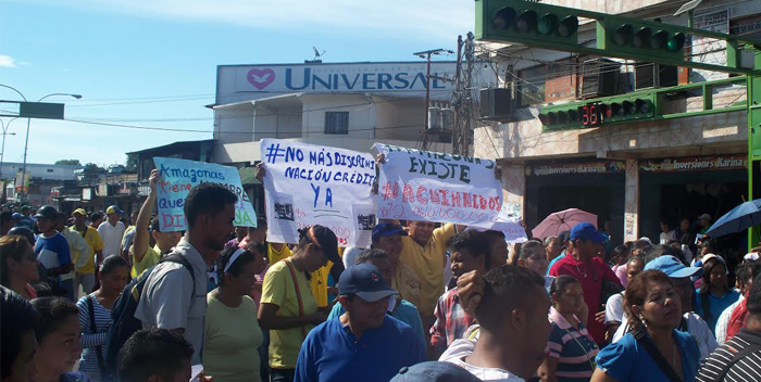 protestas-trabajadores-amazonas2