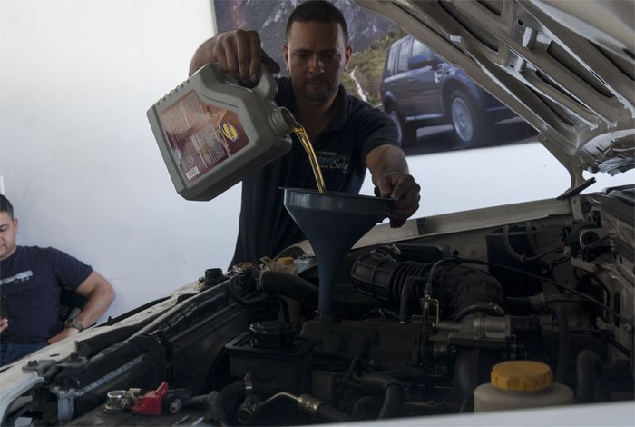 Cambiar aceite del carro - motor