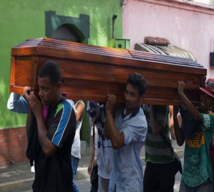 funeral joven asesinada GNB 4
