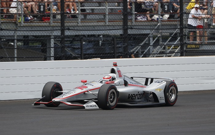 KSK017. Indinapolis (United States), 27/05/2018.- Australian driver Will Power of Team Penske competes during the 102nd running of the Indianapolis 500 auto race at the Indianapolis Motor Speedway in Indianapolis, Indiana, USA, 27 May 2018. (Estados Unidos) EFE/EPA/KAMIL KRZACZYNSKI
