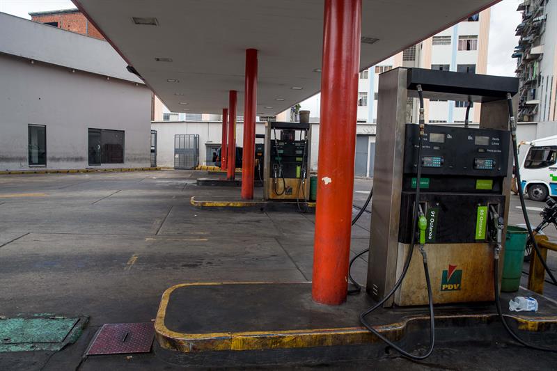 gasolineria apagon caracas 3172018 (12)