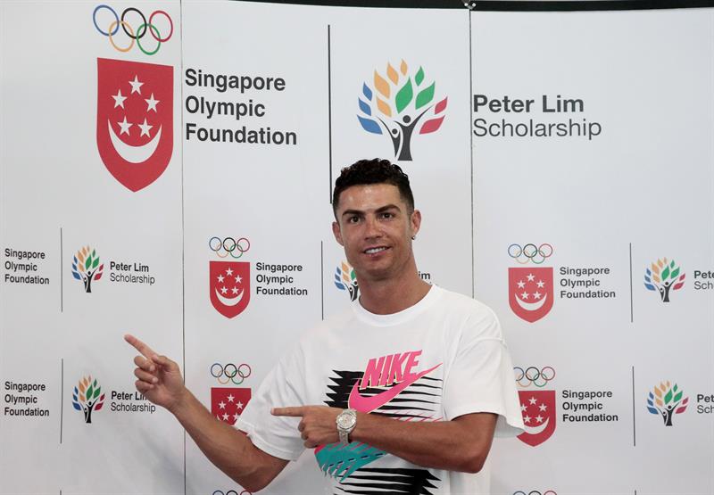 Cristiano Ronaldo en Singapur 4-7-19 1
