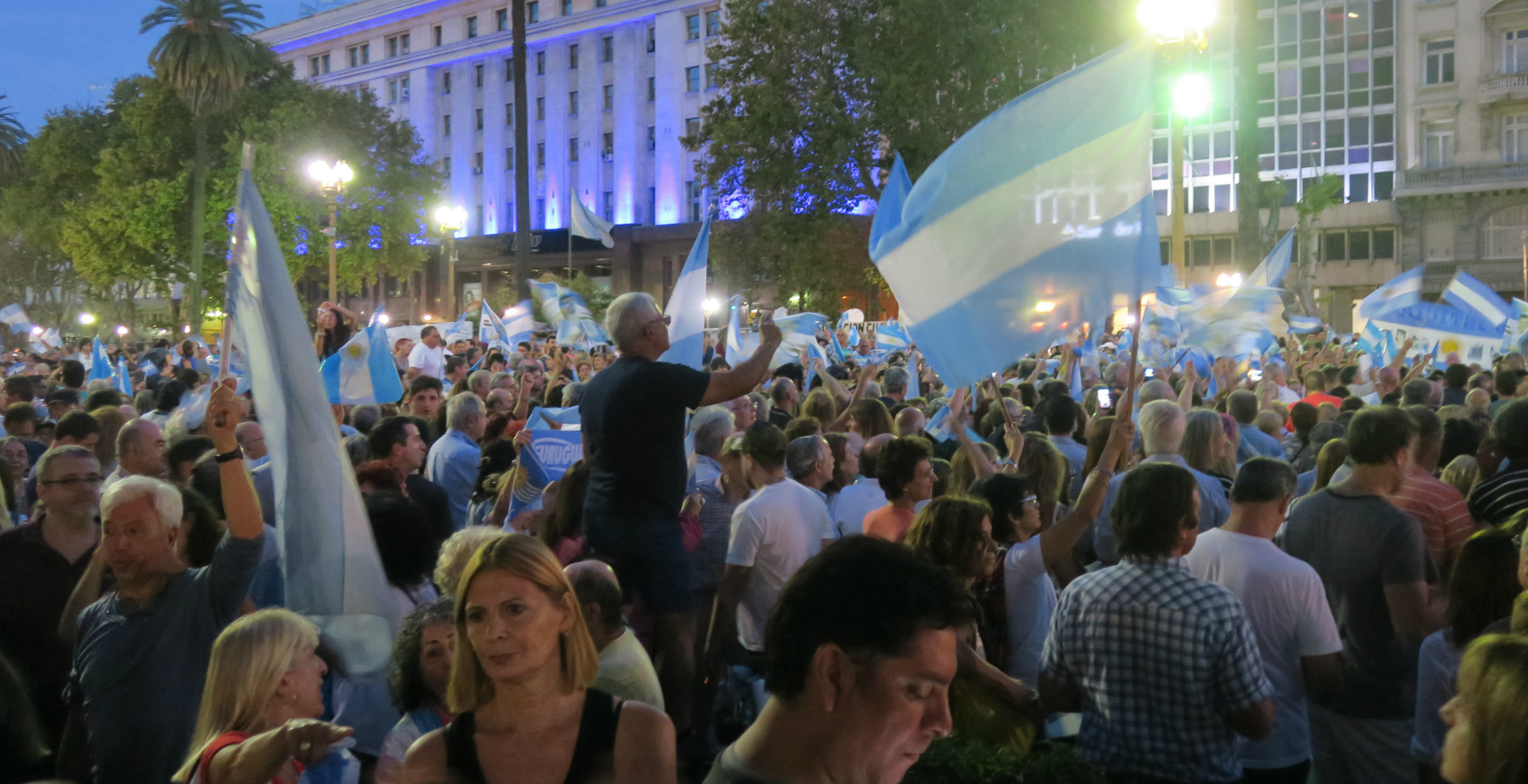 marchas en apoyo a macri argentina (1)