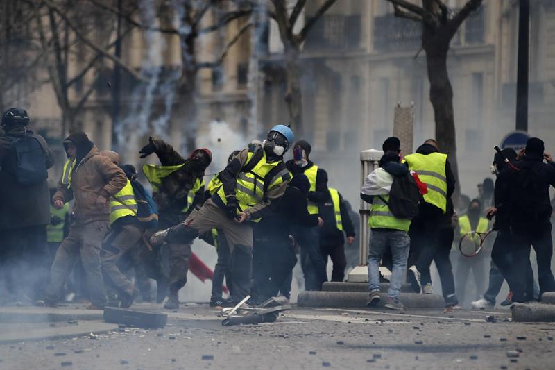 protestas, chaquetas amarilla, francia, paris (12)