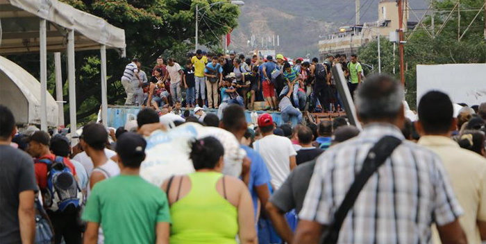 puente simon bolivar, migracion, colombia paso fronterizo (6)