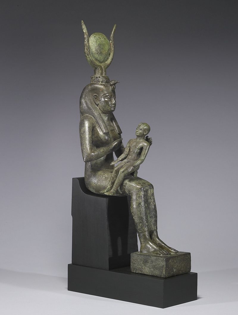 800px-Egyptian_-_Isis_with_Horus_the_Child_-_Walters_54416_-_Three_Quarter_Right