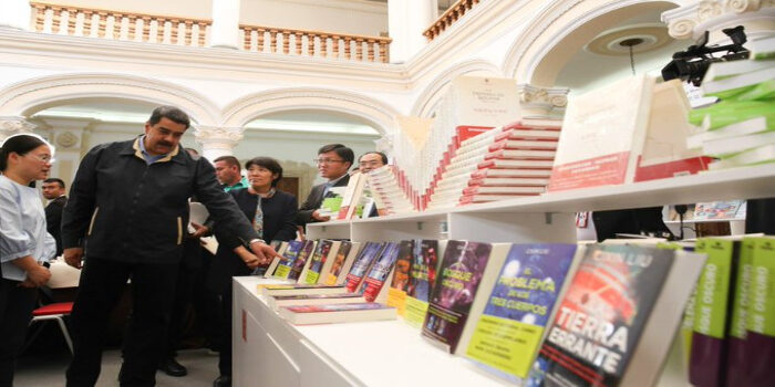 Maduro Feria del libro