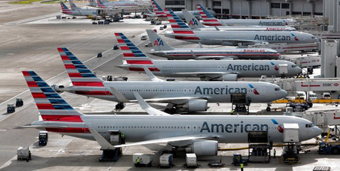 American Airlines presenta una pérdida récord de 8.885 millones en 2020 -  800Noticias