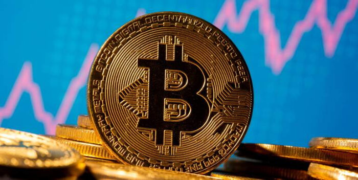 Inversores de BlackRock tendrán acceso al mercado de bitcoin
