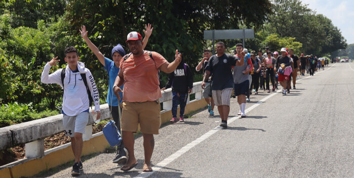 Venezolanos en la caravana de migrantes son víctimas de robos y violaciones